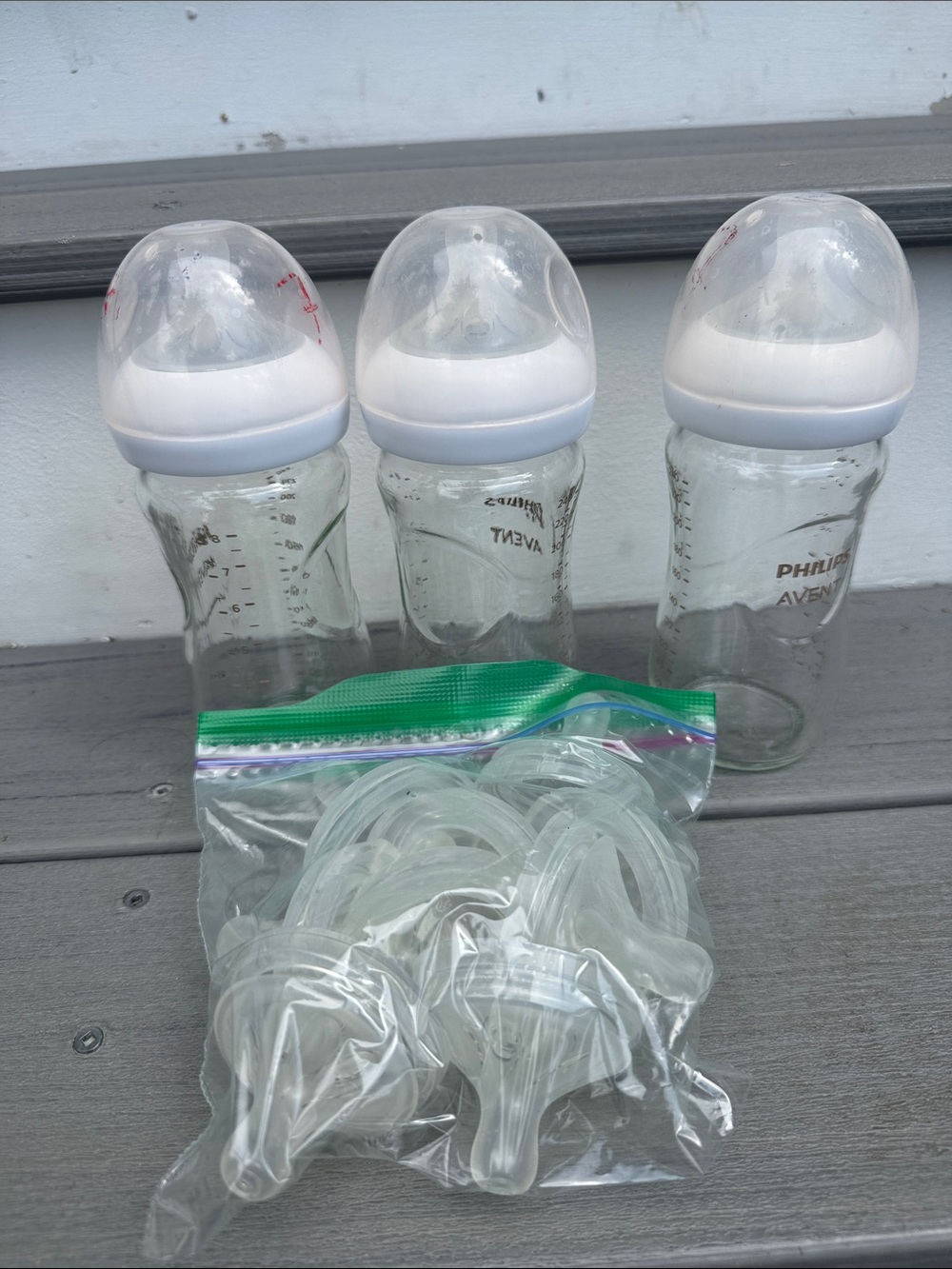 Philips avent glass bottles